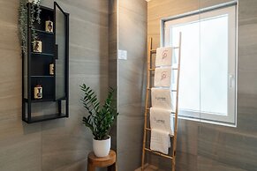 Garment District Suites