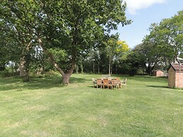 3 The Stables