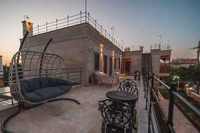 Sv Valinor Stone House
