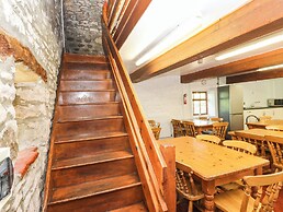 West Barn Bunkhouse