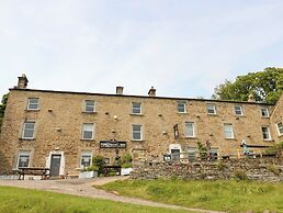 West Barn Bunkhouse