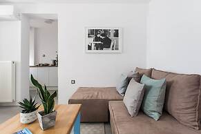 Athens Residence - Cozy Gem Near Acropolis