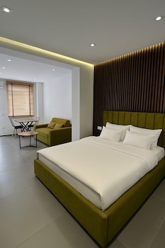 Sasori Apartments