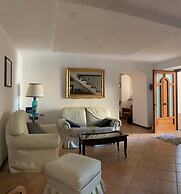 Annygiò House - De Vivo Realty