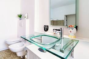 Chic apt near Duomo di Como