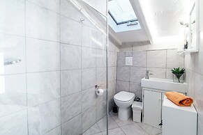 Chic apt near Duomo di Como