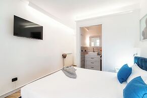 Chic apt near Duomo di Como