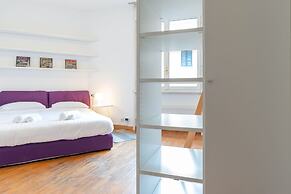 Welcoming Flats by Lake Como