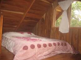 Monteverde Romantic Cottage