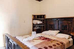Monteverde Romantic Cottage