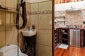 Monteverde Romantic Cottage