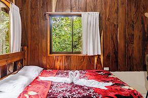 Monteverde Romantic Cottage
