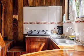 Monteverde Romantic Cottage