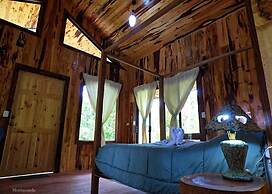 Monteverde Romantic Cottage