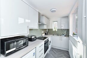 Newark Central Cottage