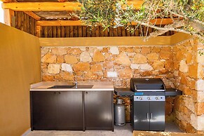 Vala Luxury Villa B