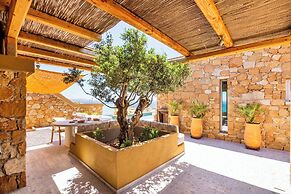 Vala Luxury Villa B