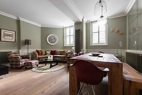 Drury Lane II by Onefinestay