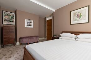 Drury Lane II by Onefinestay