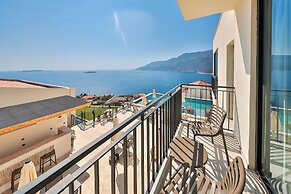 Lyxos Hotel