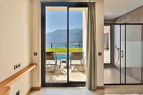 Lyxos Hotel