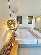 Lyxos Hotel