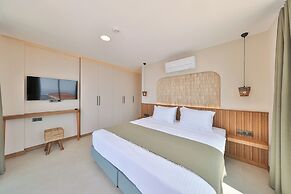 Lyxos Hotel