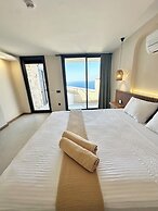 Lyxos Hotel
