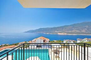 Lyxos Hotel