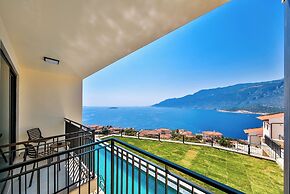 Lyxos Hotel