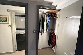 Stunning 2-bed Converted Warehouse - Sleeps 4