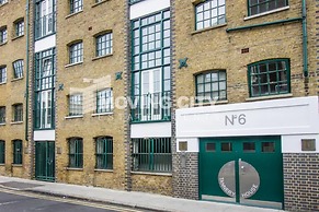 Stunning 2-bed Converted Warehouse - Sleeps 4
