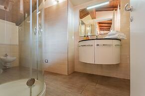 Domus 5 in Como in Como