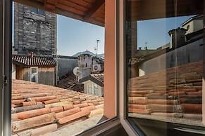 Domus 5 in Como in Como