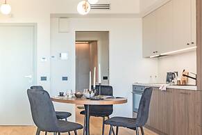 Aurora Apartment in Como