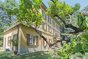 Villa Ca Moneta Albavilla