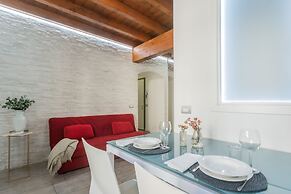 Domus 2 in Como in Como