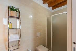 Domus 2 in Como in Como
