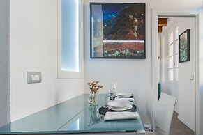 Domus 2 in Como in Como