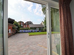 The Canalside Cottage