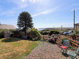 4 Cliff Cottages