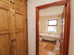 4 Cliff Cottages
