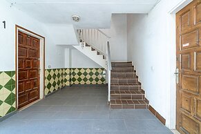 Villa in Empuriabrava With Pool & Canal Access
