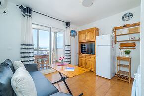 Villa in Empuriabrava With Pool & Canal Access