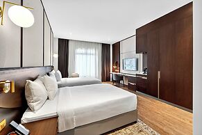 Jewelz By King's Hotel
