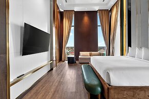 Jewelz By King's Hotel