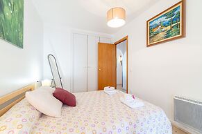 Apartment in Empuriabrava With Beach Access