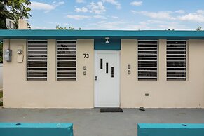 Private Pool Near the Beach Pet Friendly