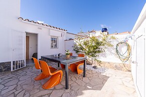 Villa in Empuriabrava With Private Pool