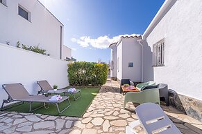 Villa in Empuriabrava With Private Pool